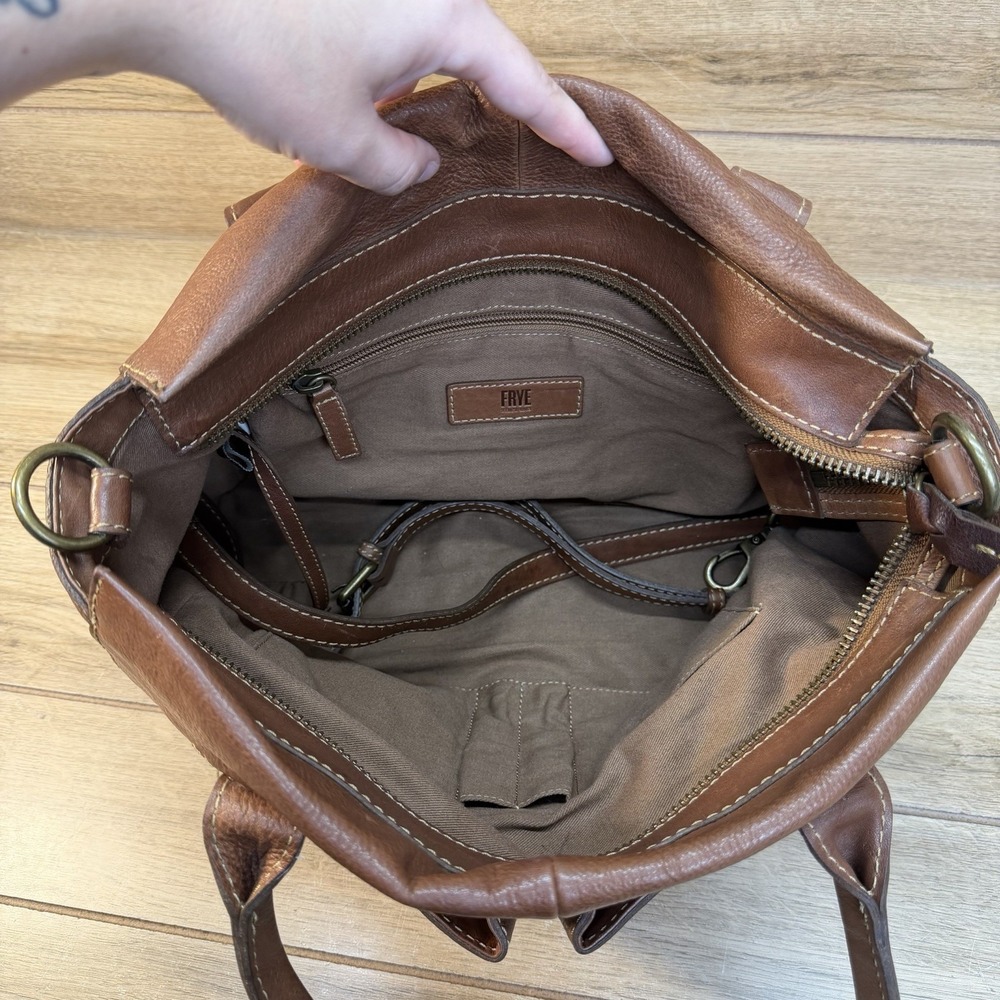 Frye Brown Leather Tote Handbag Western Boho Classic Vintage Distressed Pockets - Picture 9 of 15